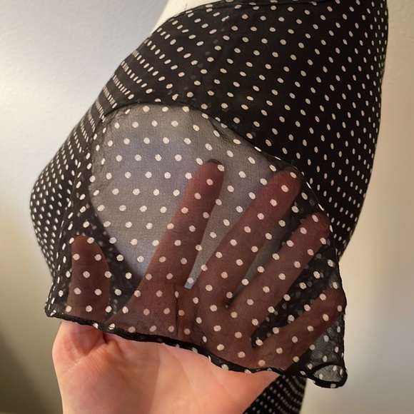 Chapter Club - 6 - Women’s Black & White Polkadot Top - Picture 3 of 6